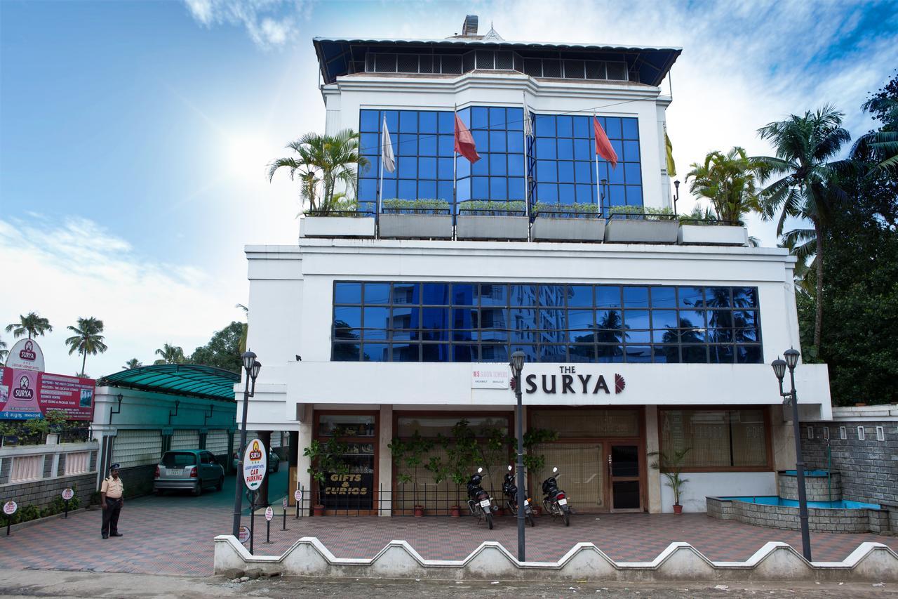 Hotel The Surya, Cochin Angamaly Zewnętrze zdjęcie